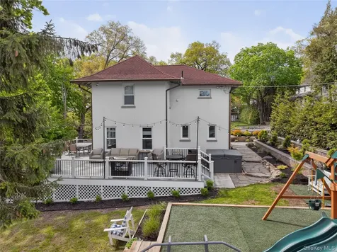 109 W Park Avenue Pearl River NY 10965