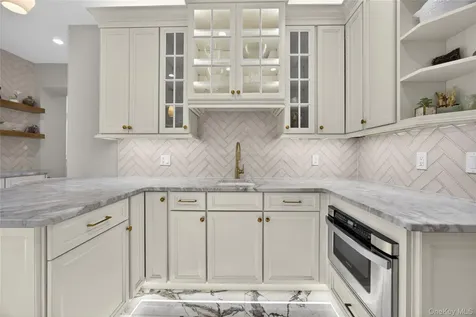 109 W Park Avenue Pearl River NY 10965