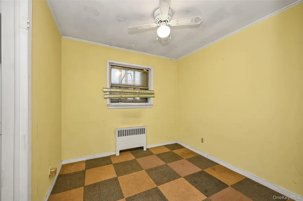2255 Parkhurst Road Elmont NY 11003