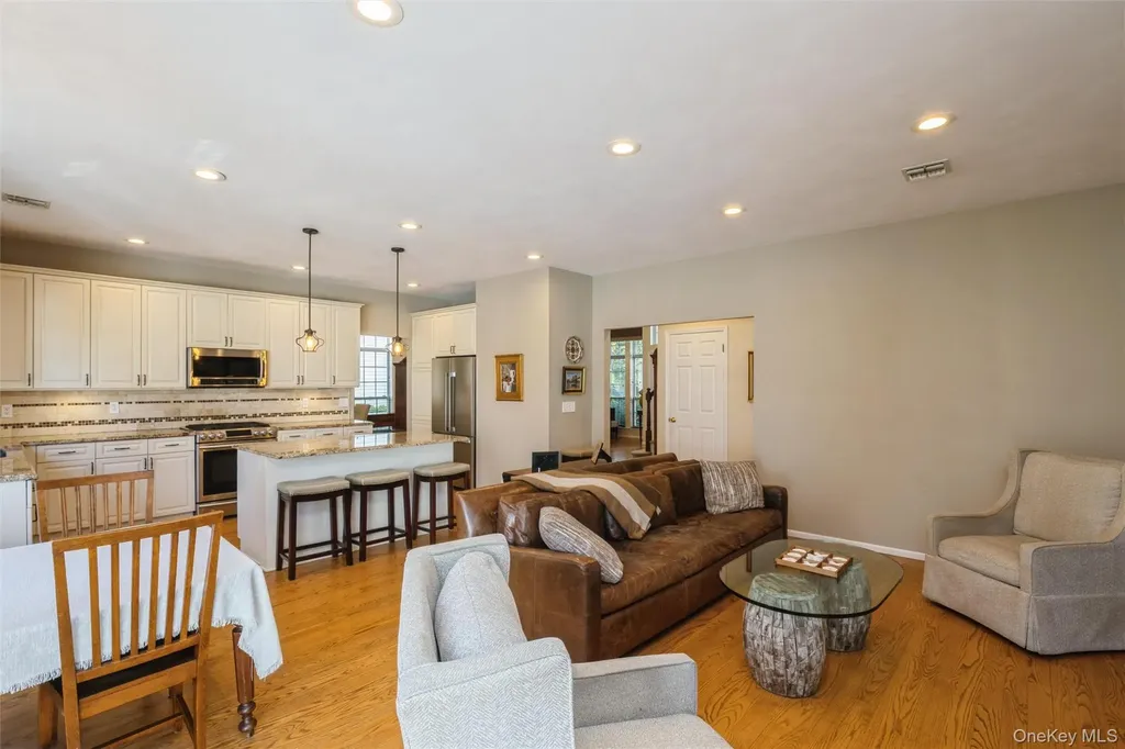 96 Fairway View Drive Commack NY 11725