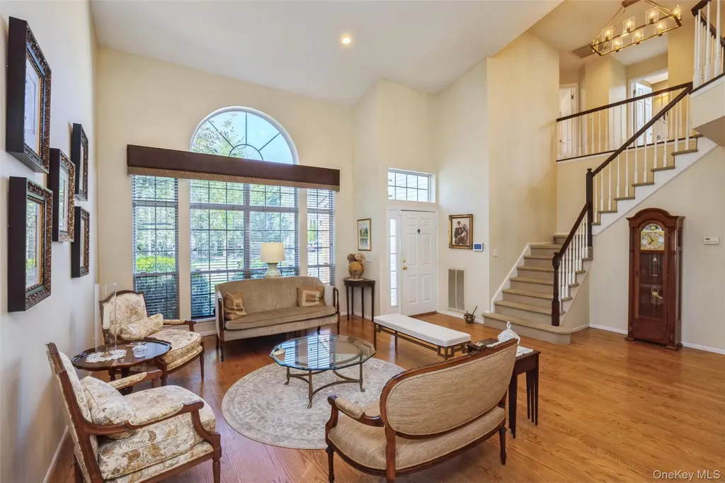 96 Fairway View Drive Commack NY 11725