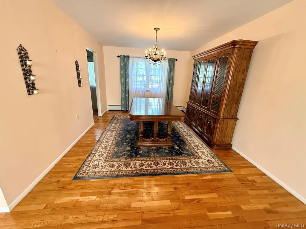 1 Weather Vane Way Middletown NY 10940