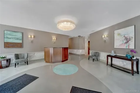 12 Old Mamaroneck Road White Plains NY 10601
