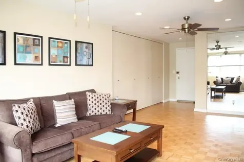 12 Old Mamaroneck Road White Plains NY 10601