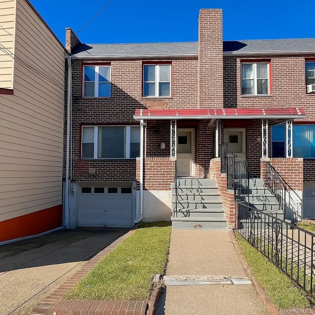 644 Autumn Avenue Brooklyn NY 11208