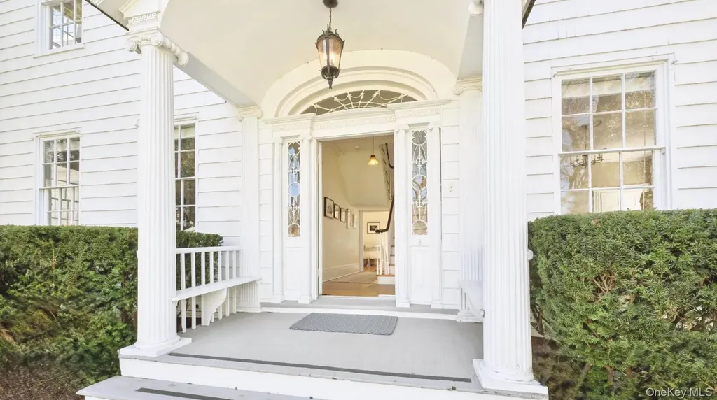 189 Main Street Sag Harbor NY 11963