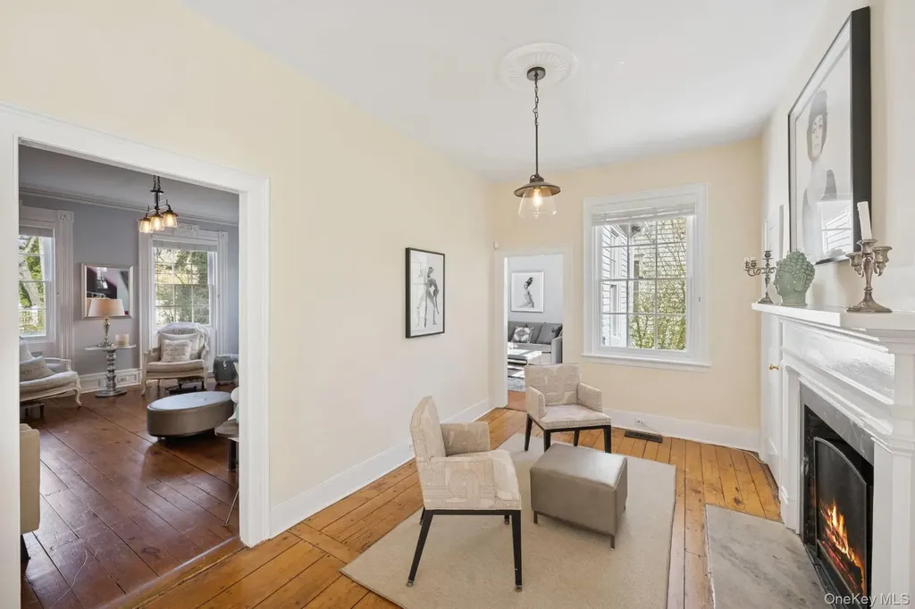 189 Main Street Sag Harbor NY 11963