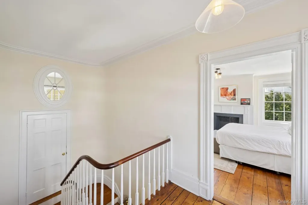 189 Main Street Sag Harbor NY 11963