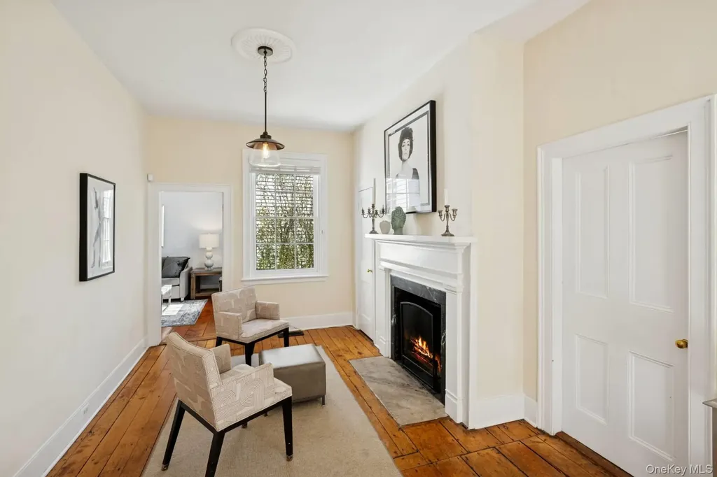 189 Main Street Sag Harbor NY 11963