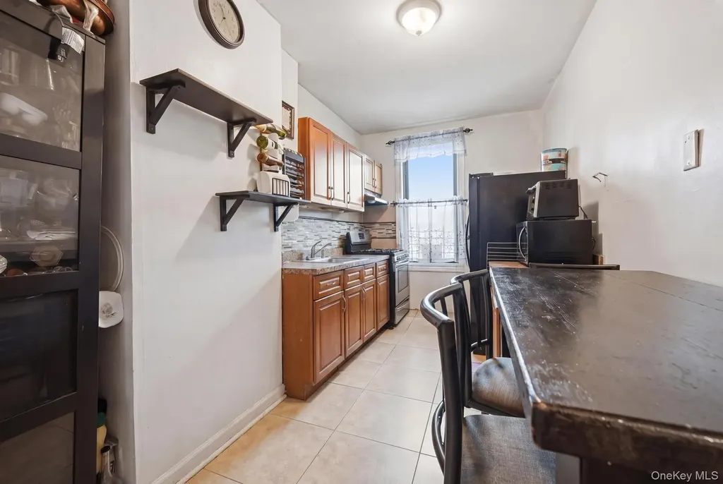 965 Glenmore Avenue Brooklyn NY 11208