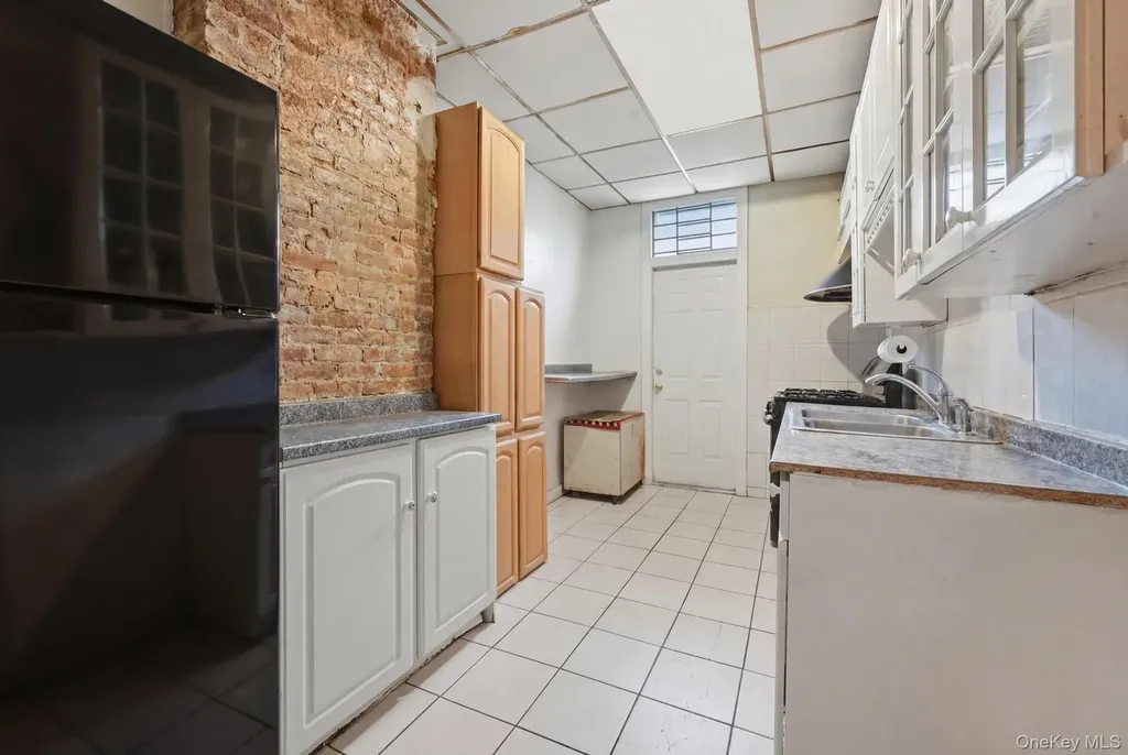 965 Glenmore Avenue Brooklyn NY 11208