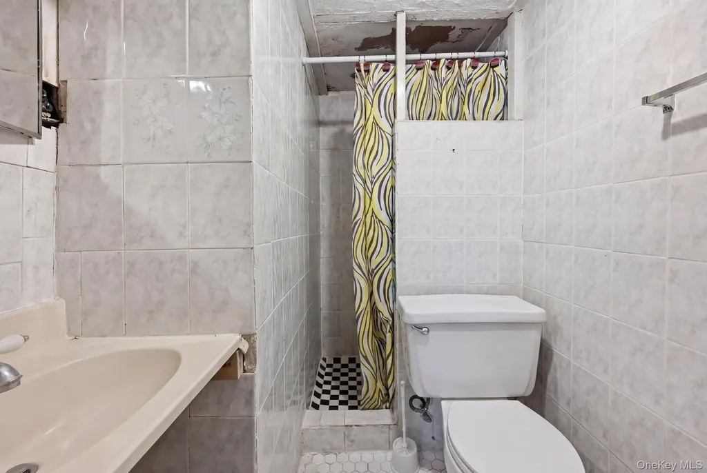 965 Glenmore Avenue Brooklyn NY 11208