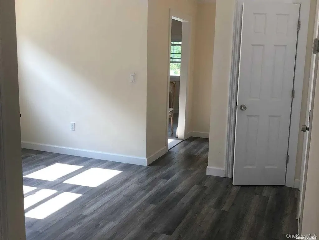 422 E Chester Street Long Beach NY 11561