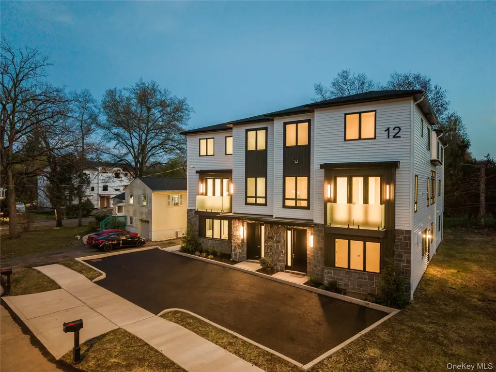 12 Sherman Drive Spring Valley NY 10977