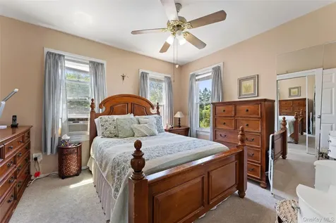 36 Lakeview Avenue Scarsdale NY 10583