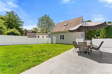 36 Lakeview Avenue Scarsdale NY 10583