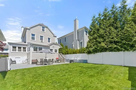 36 Lakeview Avenue Scarsdale NY 10583