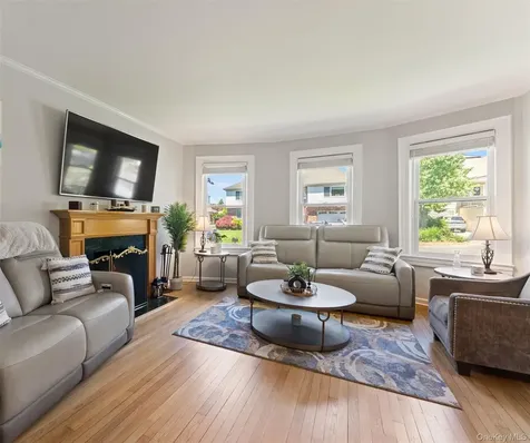 36 Lakeview Avenue Scarsdale NY 10583