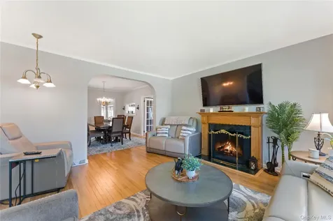 36 Lakeview Avenue Scarsdale NY 10583