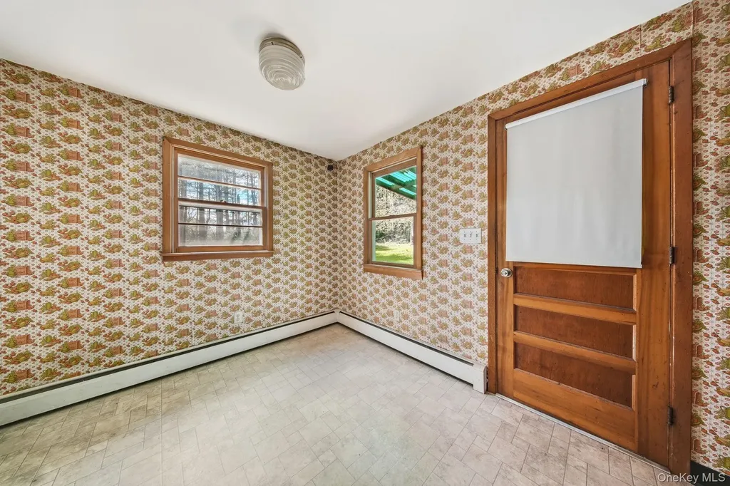 1124 State Route 42 Sparrowbush NY 12780