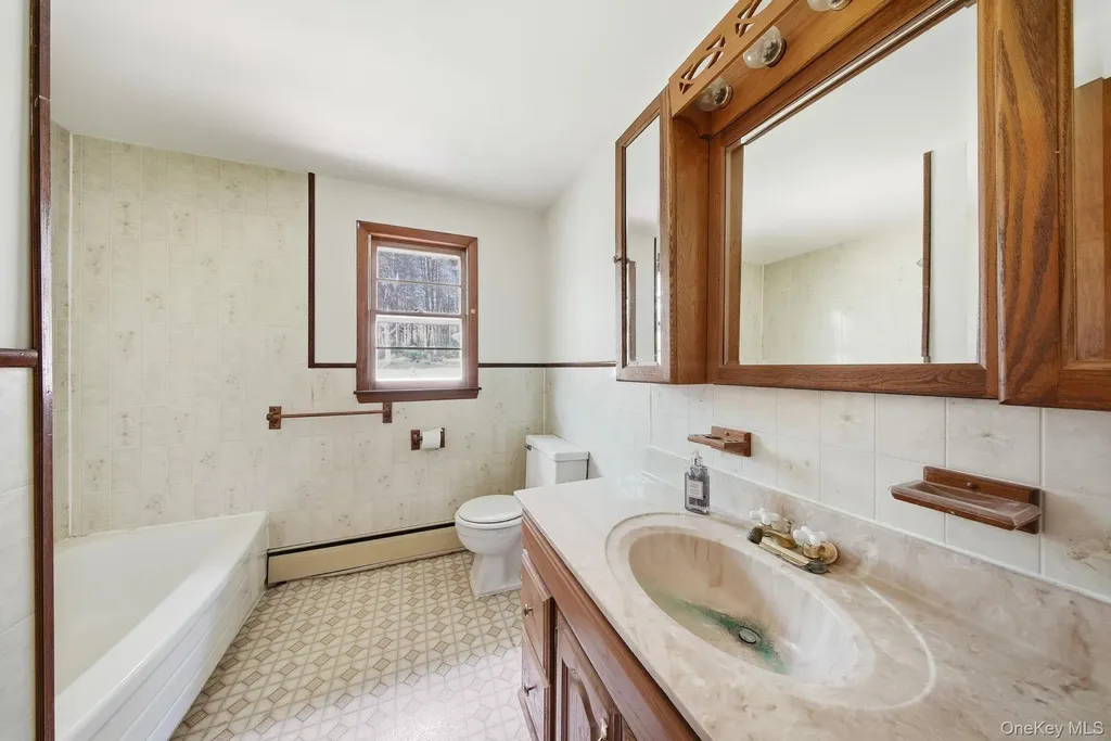 1124 State Route 42 Sparrowbush NY 12780