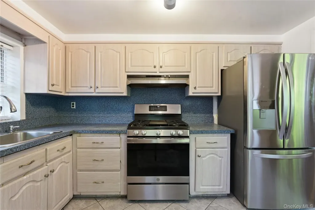 136 Condit Street Harrison NY 10528