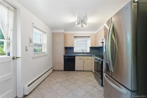 136 Condit Street Harrison NY 10528
