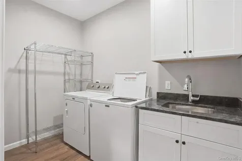 51 Redder Road Pine Bush NY 12566