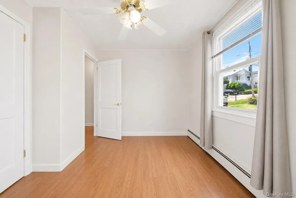 10 Floral Lane Yonkers NY 10703