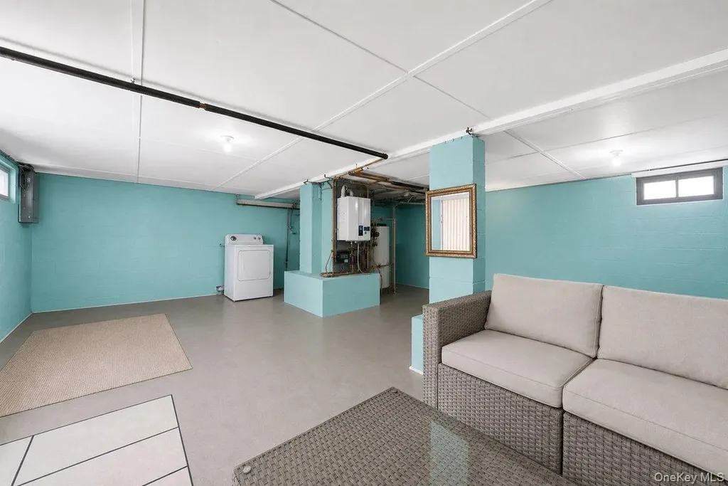 10 Floral Lane Yonkers NY 10703