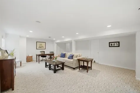 7 Guilford Circle Goldens Bridge NY 10526