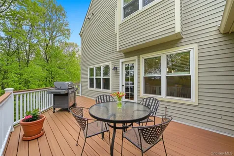 7 Guilford Circle Goldens Bridge NY 10526