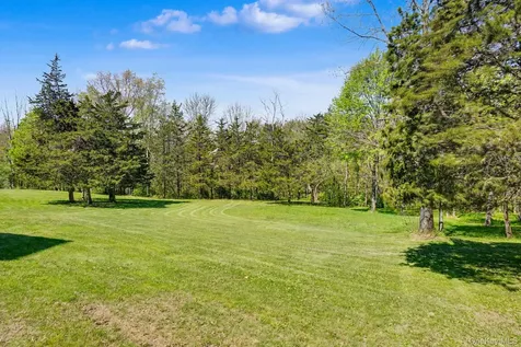 2 Brenner Hollow Road Pleasant Valley NY 12569