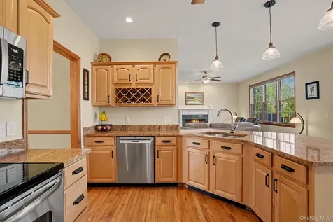2 Brenner Hollow Road Pleasant Valley NY 12569