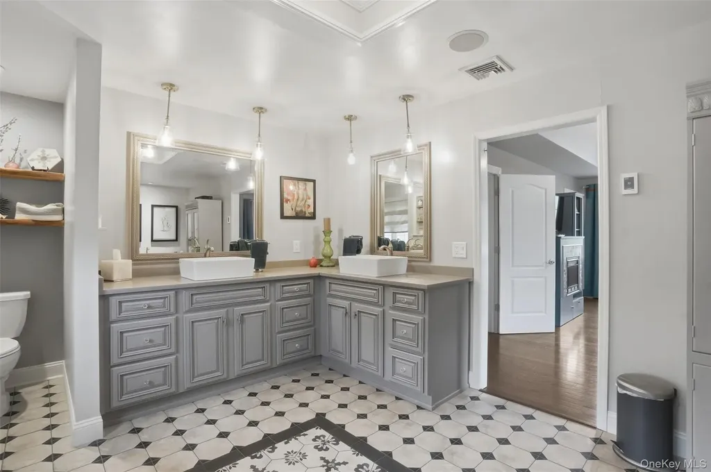 55 Regent Road Warwick NY 10990