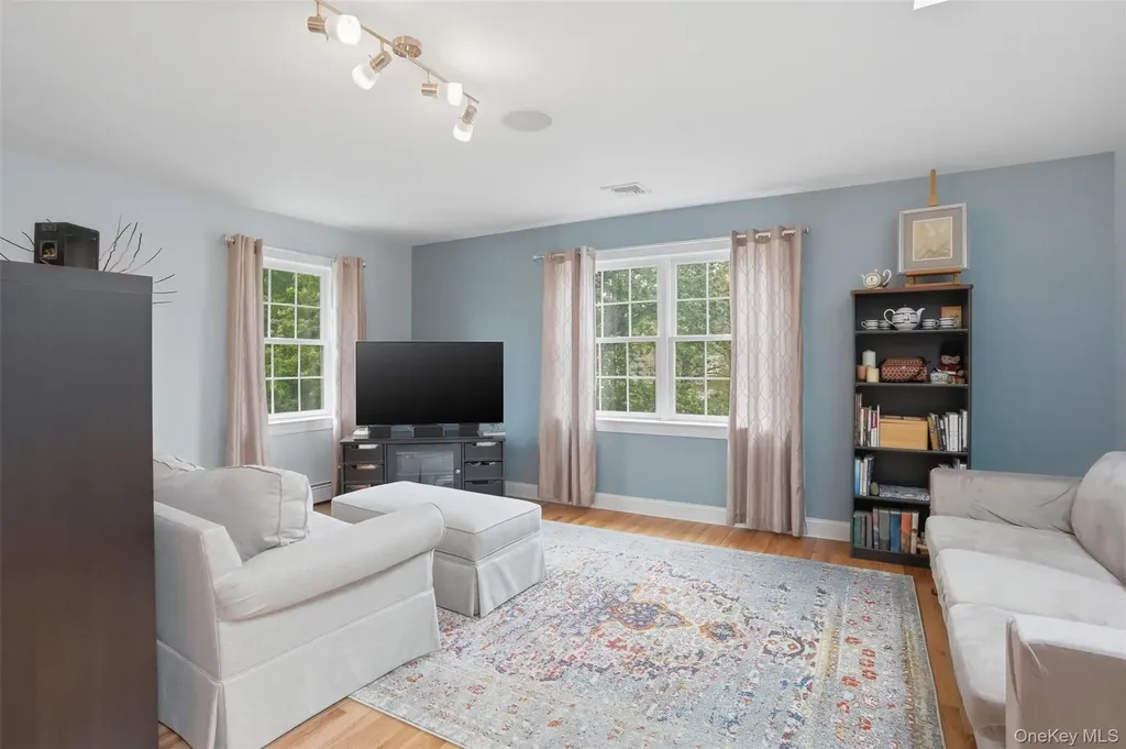 55 Regent Road Warwick NY 10990