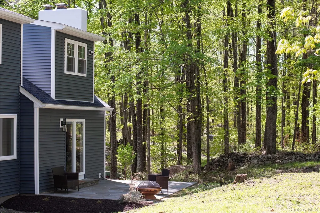 41 Meddaugh Road Pleasant Valley NY 12569