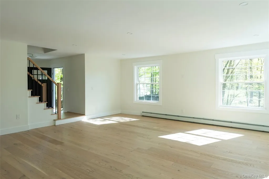 41 Meddaugh Road Pleasant Valley NY 12569