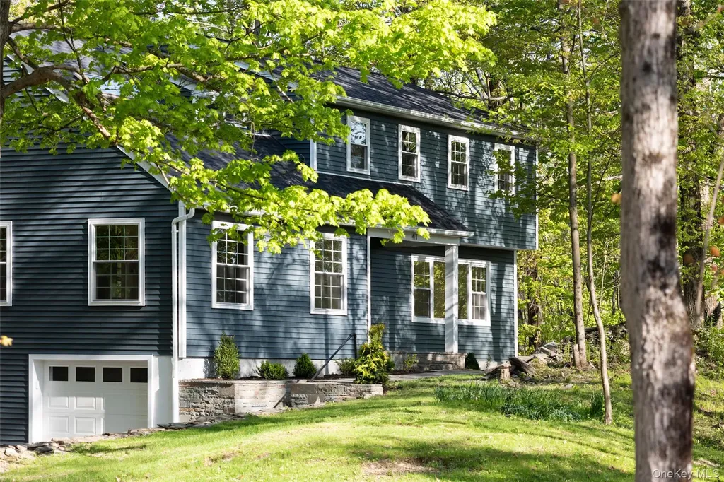 41 Meddaugh Road Pleasant Valley NY 12569
