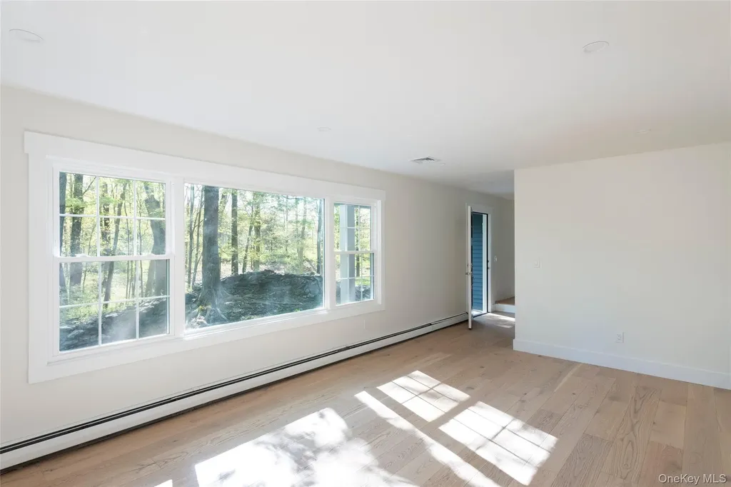 41 Meddaugh Road Pleasant Valley NY 12569