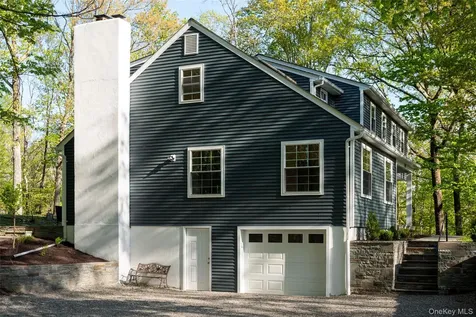 41 Meddaugh Road Pleasant Valley NY 12569
