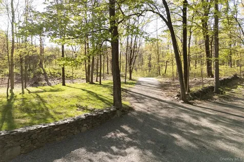 41 Meddaugh Road Pleasant Valley NY 12569
