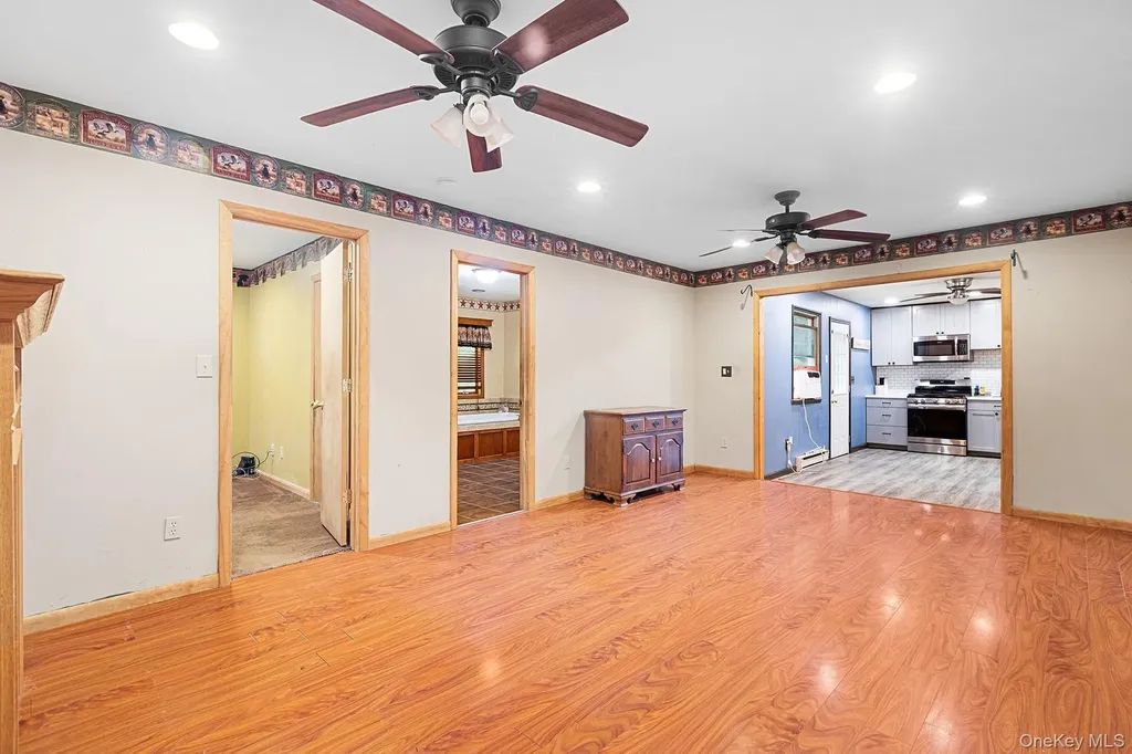 22 Hill View Road New Windsor NY 12553