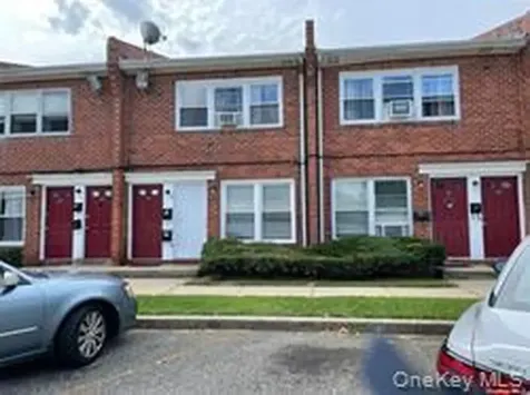 680 Evelyn Avenue East Meadow NY 11554
