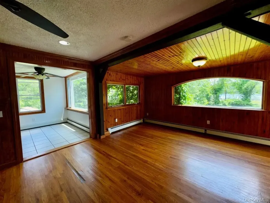 8 Lake Avenue Monroe NY 10950