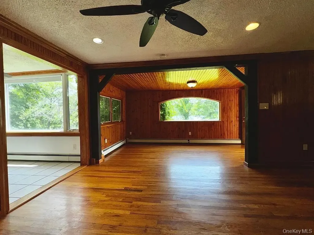 8 Lake Avenue Monroe NY 10950