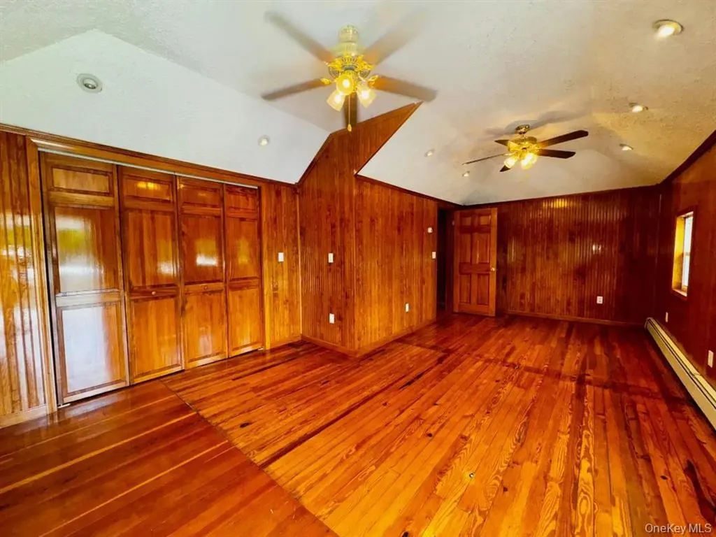 8 Lake Avenue Monroe NY 10950