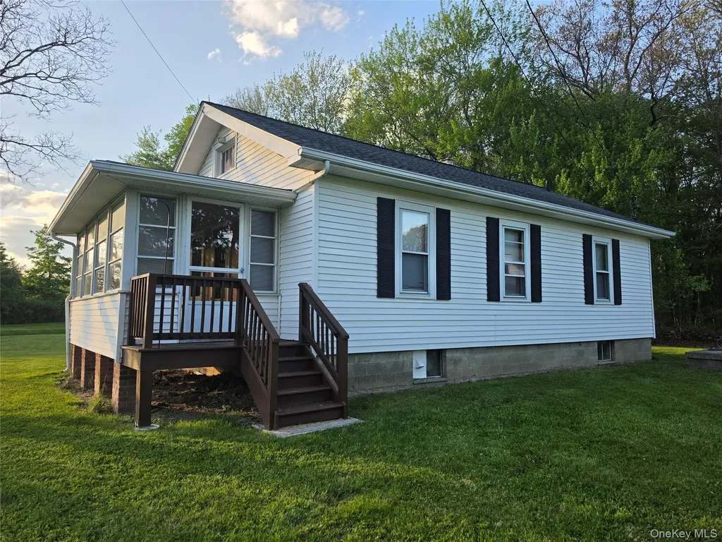 1836 Route 300 Newburgh NY 12550