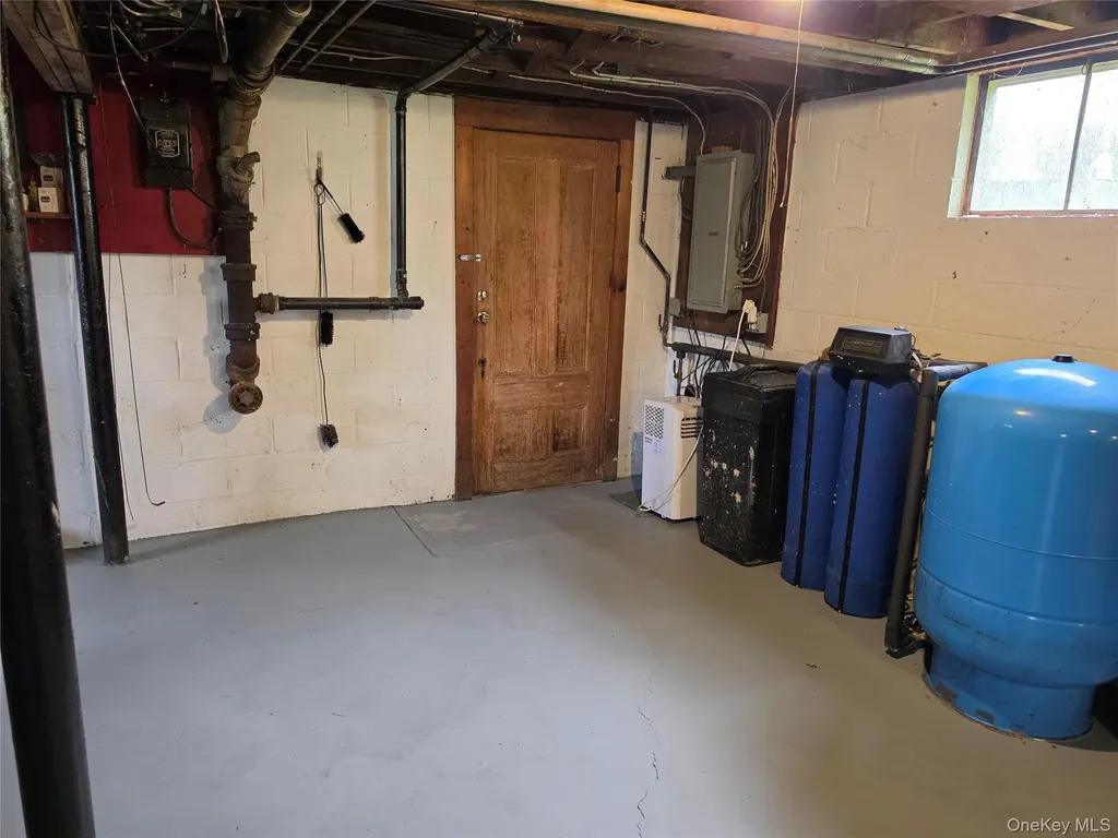 1836 Route 300 Newburgh NY 12550