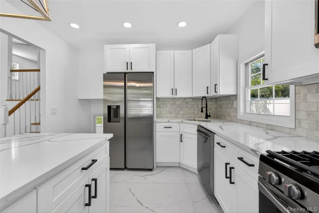 23 Champlain Street Port Jefferson NY 11776